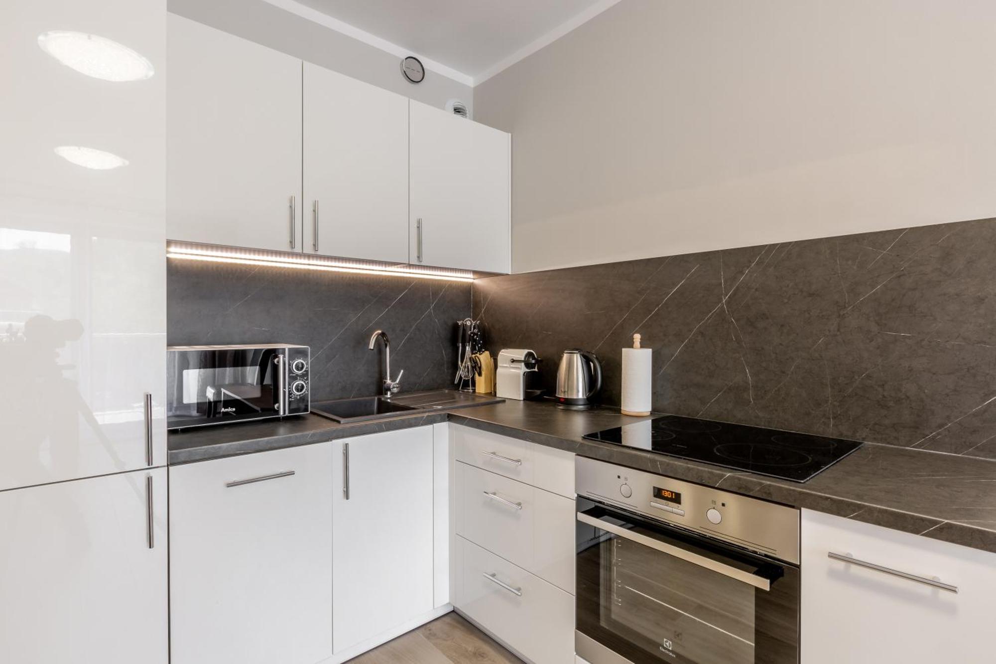 Apartamenty Bluesky - Ogrodnicza 7 I 9 - Z Widokiem Na Gory, W Zielonej Okolicy, Blisko Centrum I Atrakcji Karpacza Bilik gambar